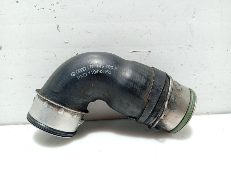 Recambio de tubo para skoda octavia ii (1z3) 1.9 tdi referencia OEM IAM 1T0145790B  038131111A