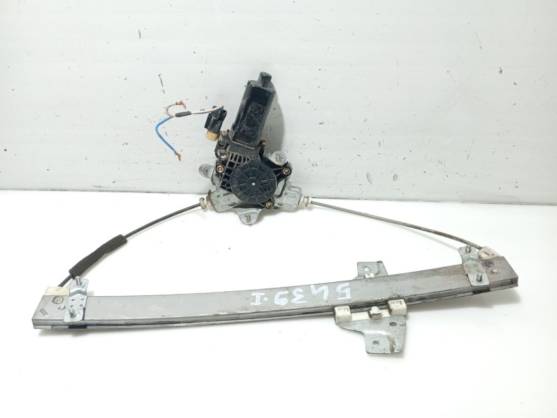 Recambio de elevalunas delantero izquierdo para hyundai getz (tb) referencia OEM IAM 824031C210  