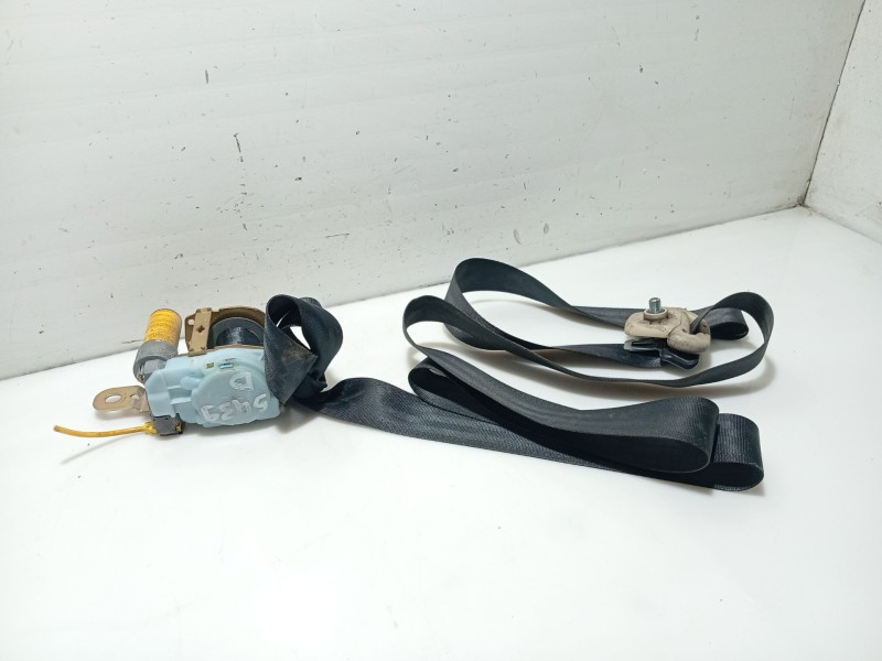 Recambio de cinturon seguridad delantero derecho para hyundai getz (tb) referencia OEM IAM 888801C780BJ  