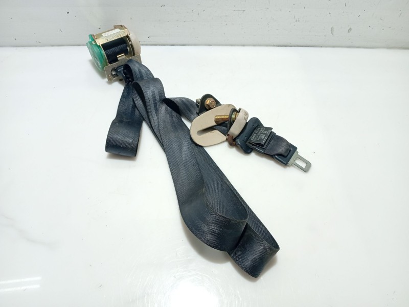 Recambio de cinturon seguridad trasero central para hyundai getz (tb) referencia OEM IAM   