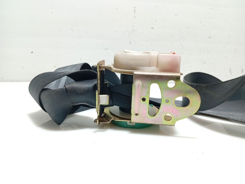 Recambio de cinturon seguridad trasero central para hyundai getz (tb) referencia OEM IAM   