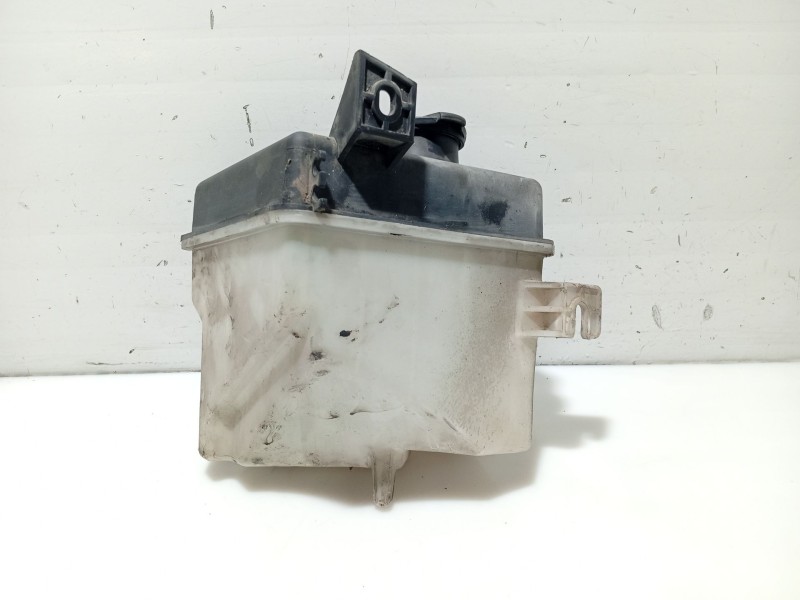 Recambio de deposito limpia para hyundai getz (tb) referencia OEM IAM 986201C000 986101C100 9862326000