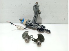 Recambio de juego bombines para hyundai getz (tb) referencia OEM IAM 8190017A40 819701CA00 819801CA00