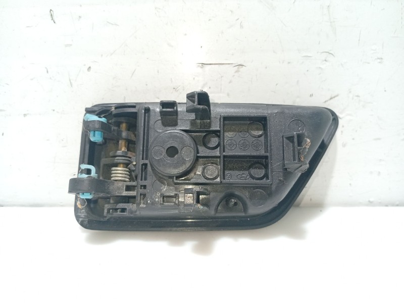 Recambio de maneta interior delantera derecha para hyundai getz (tb) referencia OEM IAM 82621TB010  