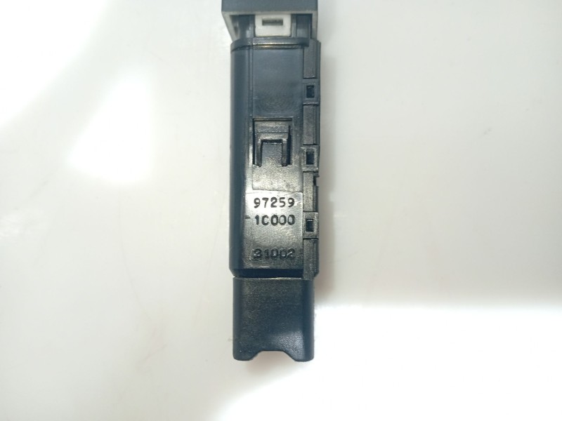 Recambio de interruptor para hyundai getz (tb) referencia OEM IAM 972591C000  
