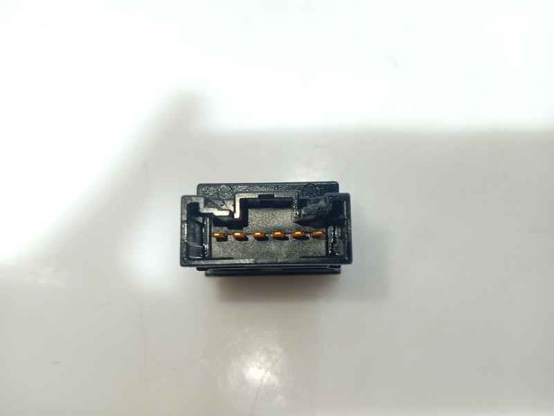 Recambio de interruptor para hyundai getz (tb) referencia OEM IAM 937301C000  