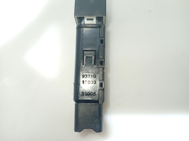 Recambio de interruptor para hyundai getz (tb) referencia OEM IAM 937101C000  