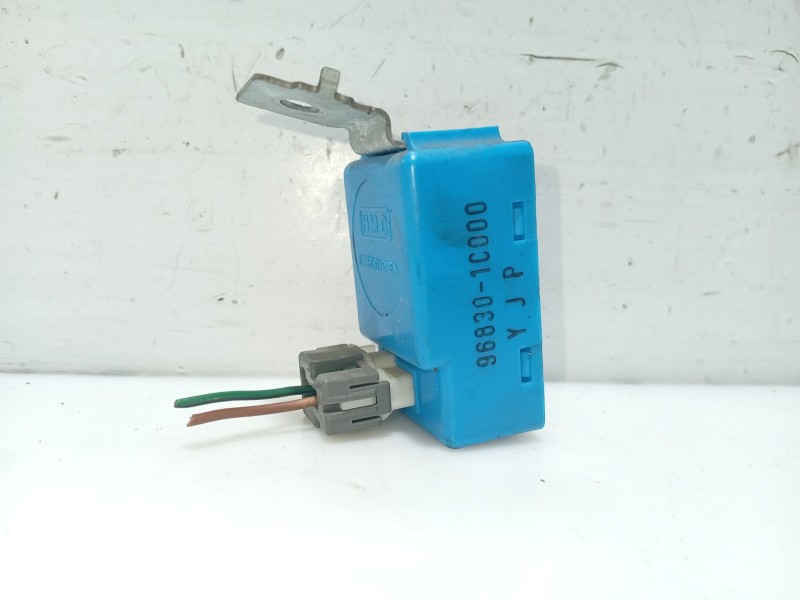 Recambio de modulo electronico para hyundai getz (tb) referencia OEM IAM 968301C000  