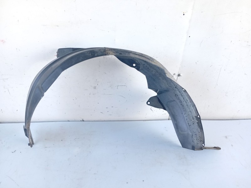 Recambio de paso de rueda delantero derecho para hyundai getz (tb) referencia OEM IAM 868121C000 868161C000 