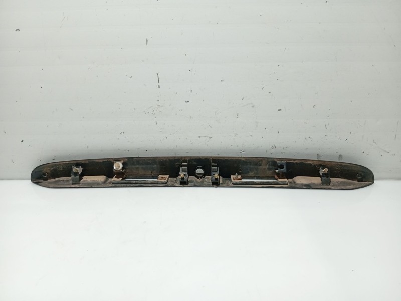 Recambio de moldura para chevrolet matiz referencia OEM IAM 96600275  