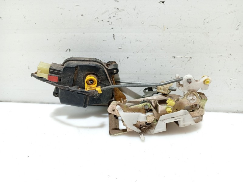 Recambio de cerradura puerta trasera derecha para chevrolet matiz referencia OEM IAM 96601459  