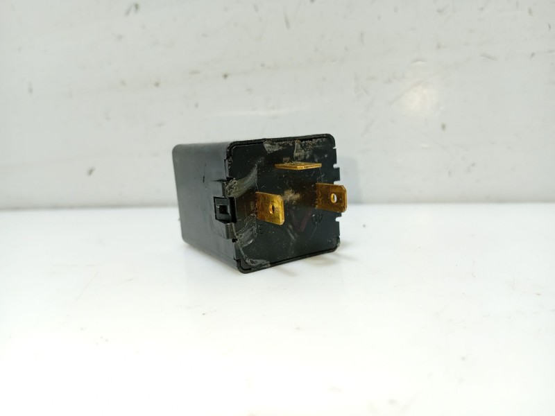 Recambio de rele para chevrolet matiz referencia OEM IAM 96312545  