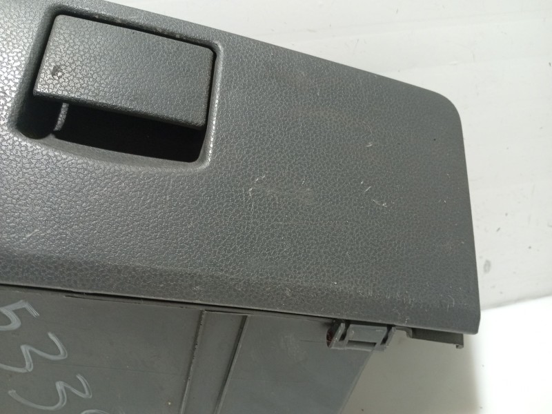 Recambio de guantera para chevrolet matiz referencia OEM IAM 96435436  