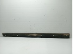 Recambio de moldura para chevrolet matiz referencia OEM IAM 96657019   2