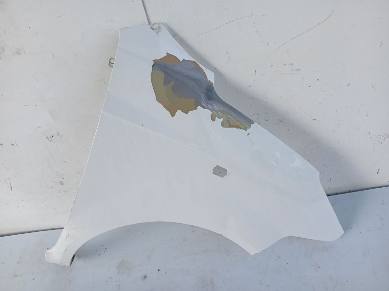 Recambio de aleta delantera derecha para chevrolet matiz referencia OEM IAM 96599354  