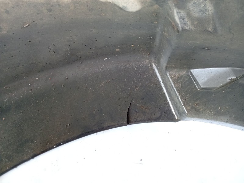 Recambio de paso de rueda delantero izquierdo para chevrolet matiz referencia OEM IAM 96590723  