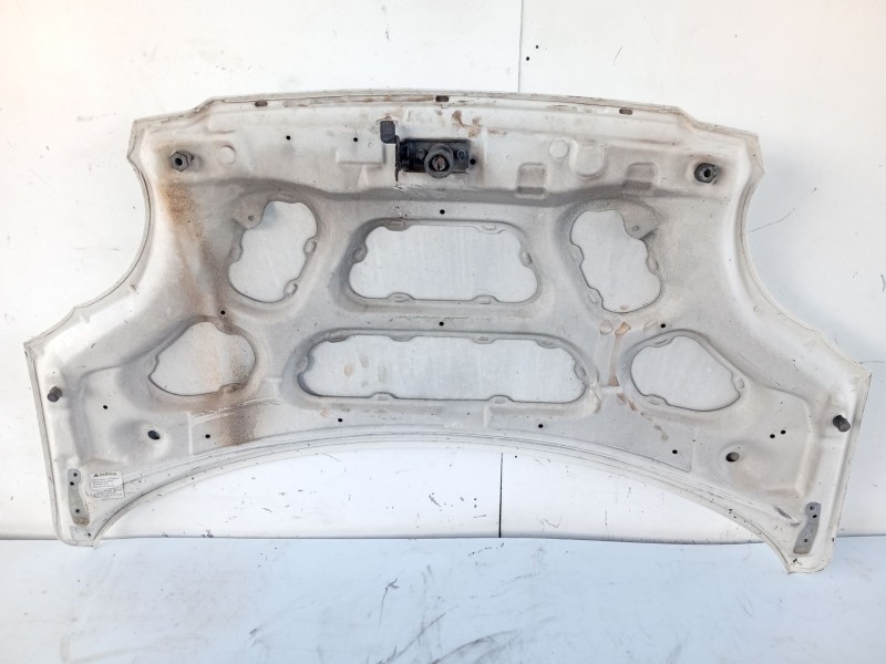 Recambio de capot para chevrolet matiz referencia OEM IAM 96602004  