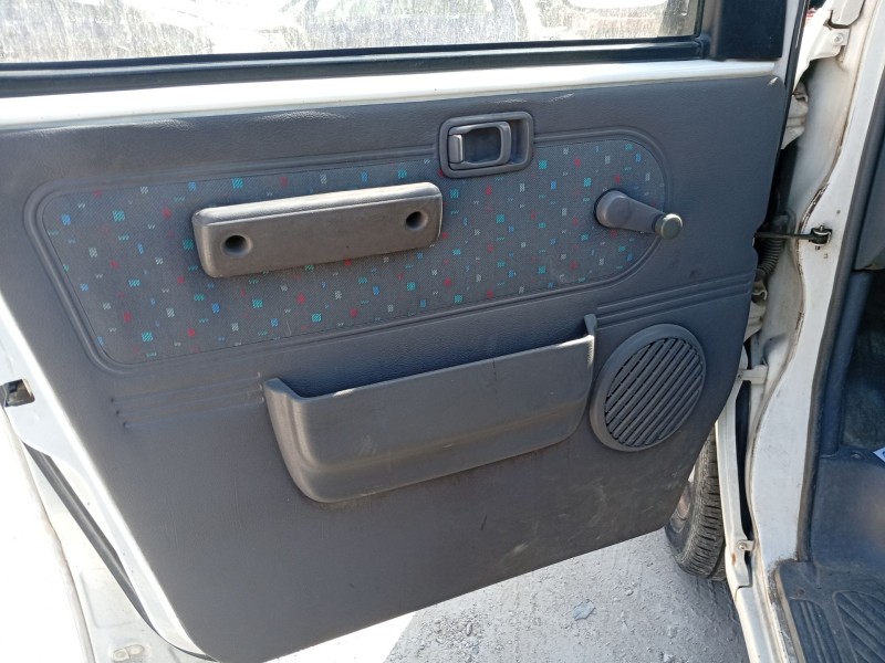 nissan serena (c23) del año 1997 nissan serena (c23) del año 1997