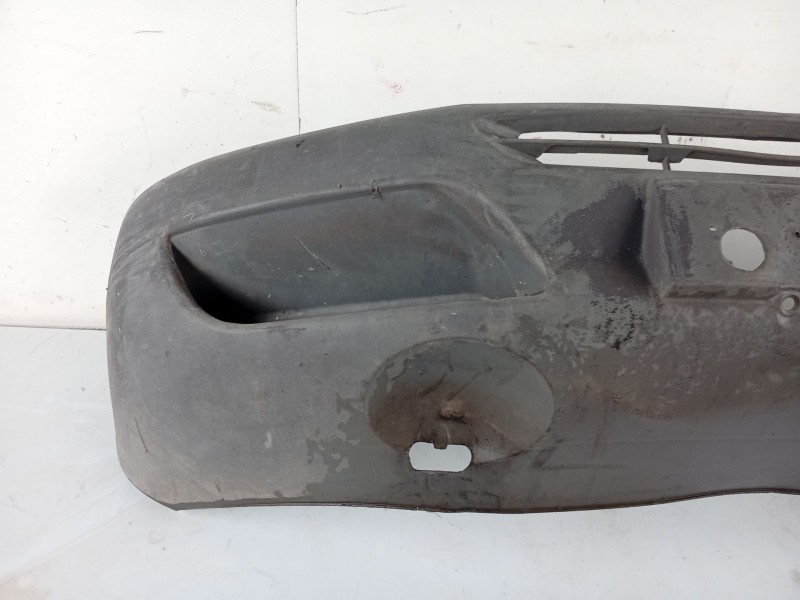 Recambio de paragolpes delantero para mercedes-benz sprinter 02.00  furg. distrib. carga referencia OEM IAM A9018800670  