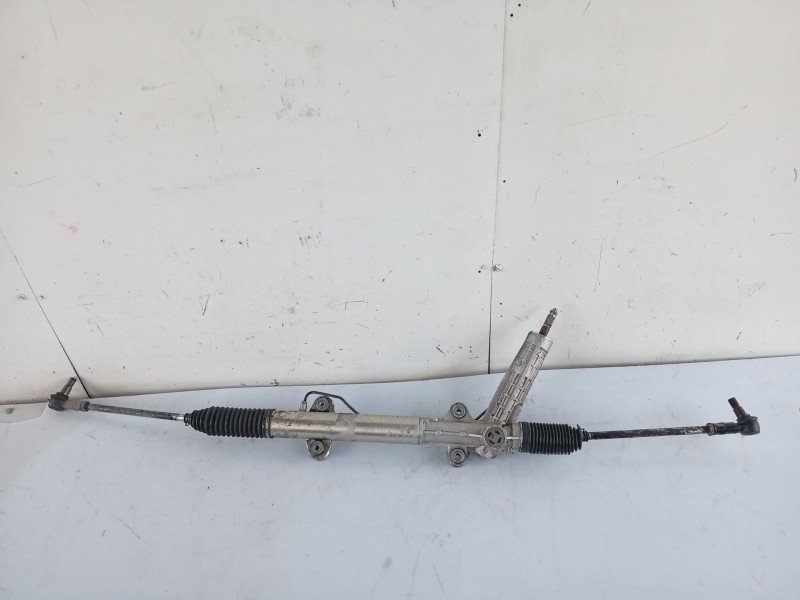 Recambio de cremallera direccion para mercedes-benz sprinter 02.00  furg. distrib. carga referencia OEM IAM A9014604100  