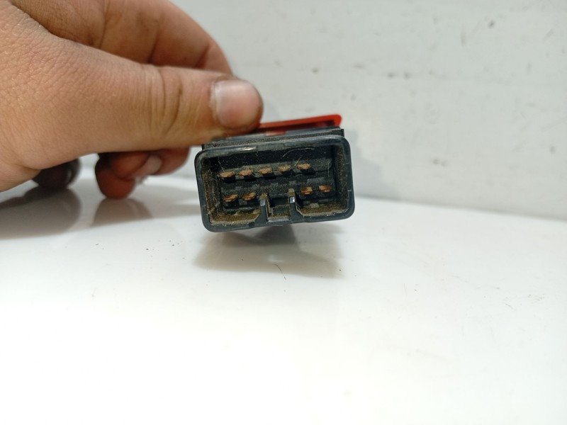 Recambio de warning para kia picanto referencia OEM IAM   