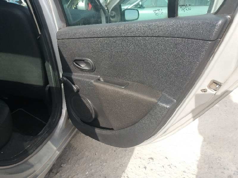 renault clio iii business   |   10.07 - 12.09 | 2007 - 2009 | 68 cv / 50 kw del año 2007