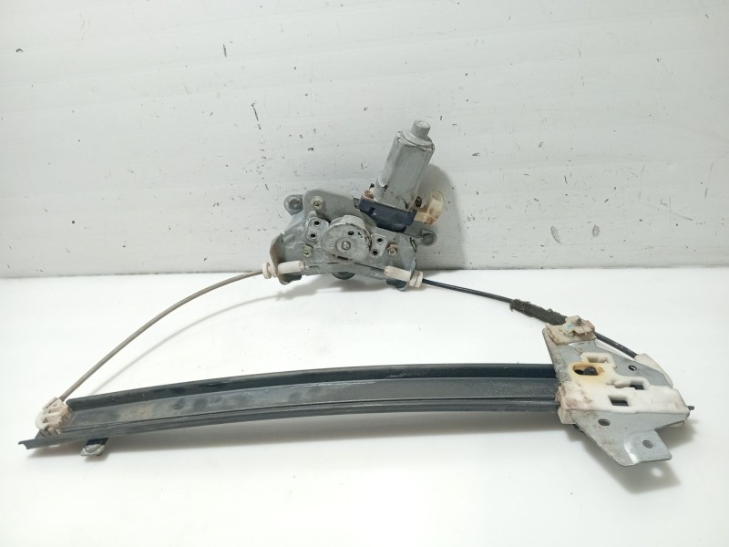 Recambio de elevalunas delantero izquierdo para kia picanto referencia OEM IAM 8240107011  