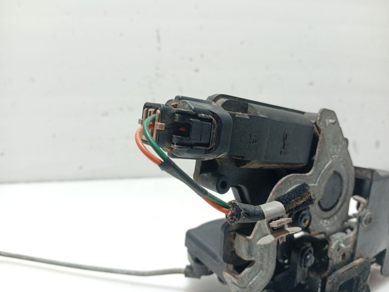 Recambio de cerradura puerta trasera derecha para kia picanto referencia OEM IAM 8142007010EQ  