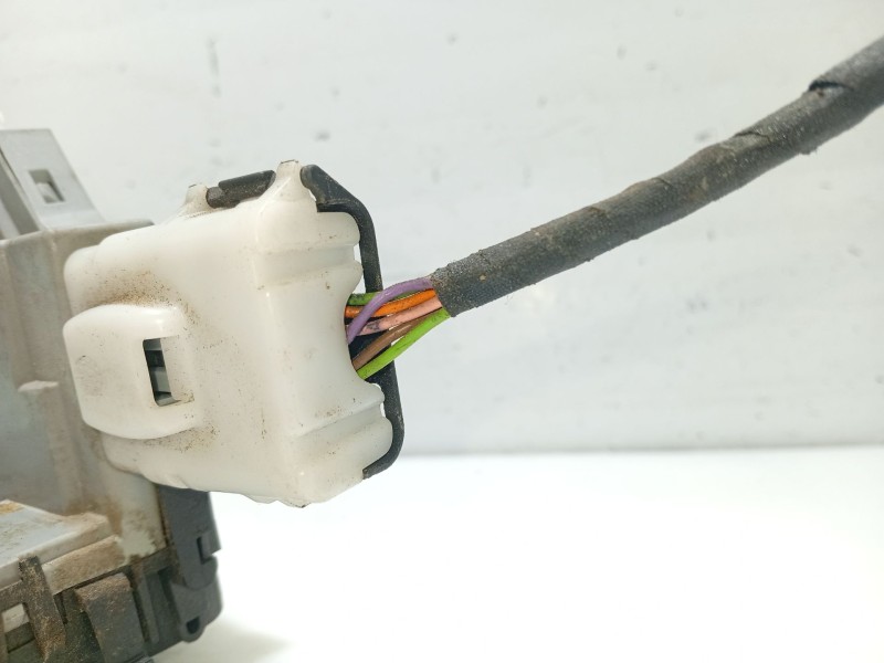 Recambio de cerradura puerta trasera derecha para peugeot 308 i (4a_, 4c_) 2.0 hdi referencia OEM IAM 9138Q8  