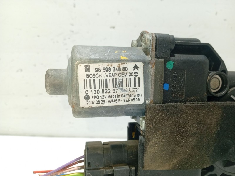 Recambio de motor elevalunas trasero izquierdo para peugeot 308 i (4a_, 4c_) 2.0 hdi referencia OEM IAM 9223C8 9659834880 013082