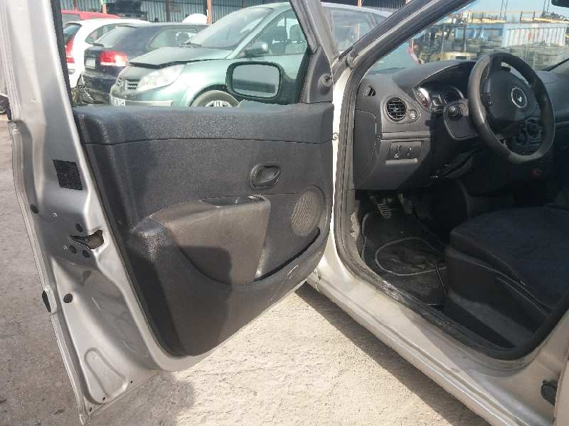 renault clio iii business   |   10.07 - 12.09 | 2007 - 2009 | 68 cv / 50 kw del año 2007