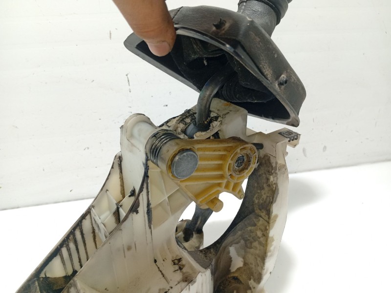 Recambio de palanca cambio para peugeot 308 i (4a_, 4c_) 2.0 hdi referencia OEM IAM 2400FZ  