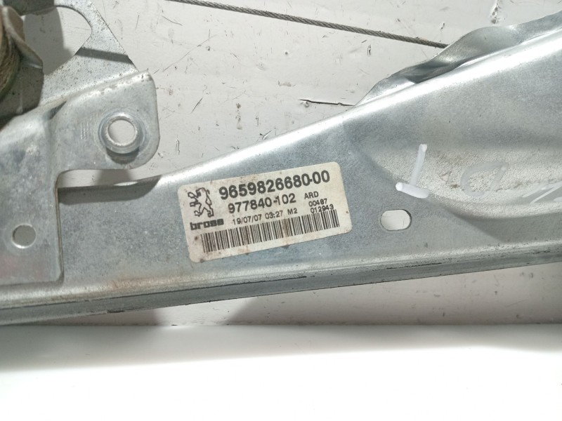Recambio de elevalunas trasero derecho para peugeot 308 i (4a_, 4c_) 2.0 hdi referencia OEM IAM 9224E3 9659826680 977840102