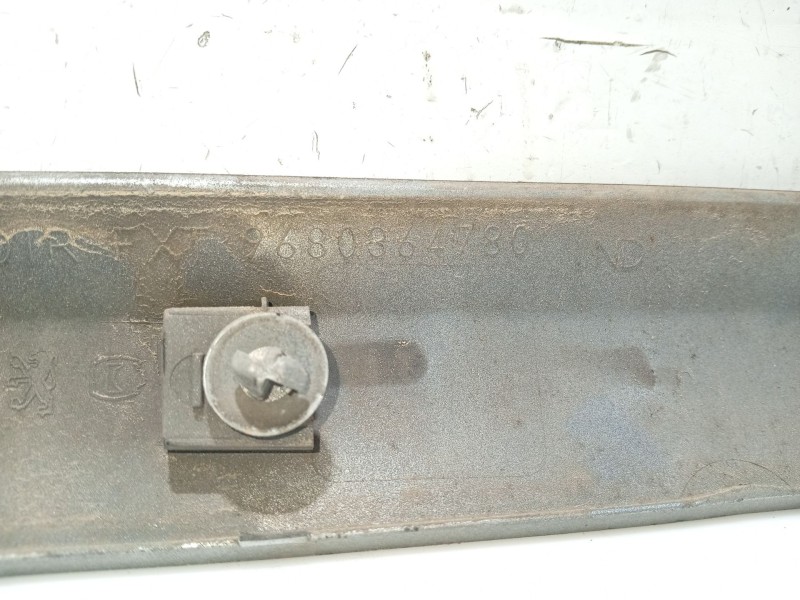 Recambio de moldura para peugeot 308 i (4a_, 4c_) 2.0 hdi referencia OEM IAM   