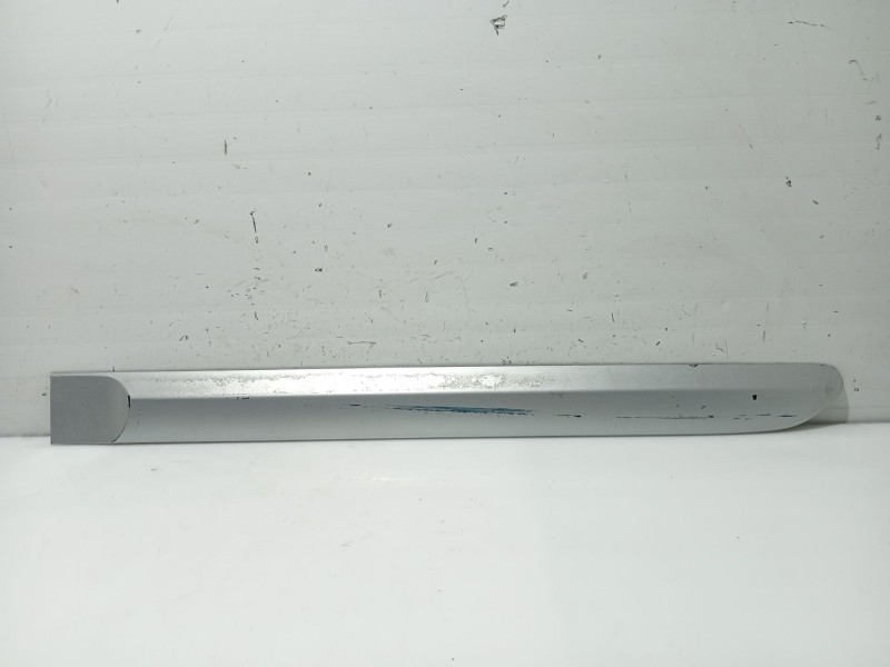 Recambio de moldura puerta trasera izquierda para peugeot 308 i (4a_, 4c_) 2.0 hdi referencia OEM IAM 9680365480 9680365380 