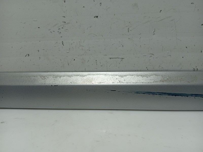 Recambio de moldura puerta trasera izquierda para peugeot 308 i (4a_, 4c_) 2.0 hdi referencia OEM IAM 9680365480 9680365380 