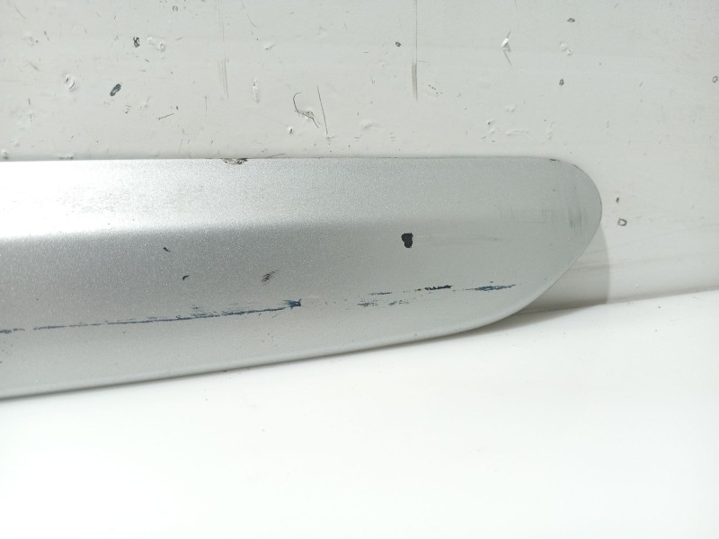 Recambio de moldura puerta trasera izquierda para peugeot 308 i (4a_, 4c_) 2.0 hdi referencia OEM IAM 9680365480 9680365380 