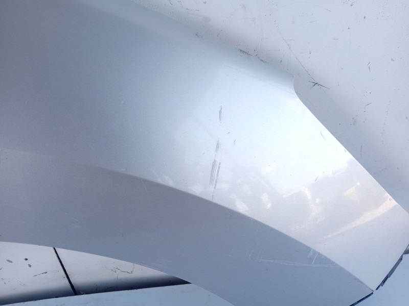 Recambio de aleta delantera derecha para peugeot 308 i (4a_, 4c_) 2.0 hdi referencia OEM IAM 7841Y1  