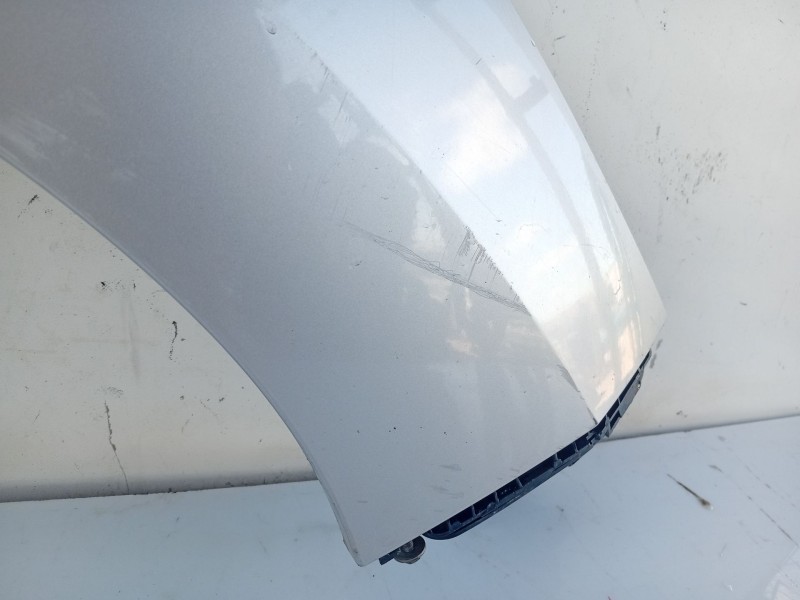 Recambio de aleta delantera derecha para peugeot 308 i (4a_, 4c_) 2.0 hdi referencia OEM IAM 7841Y1  