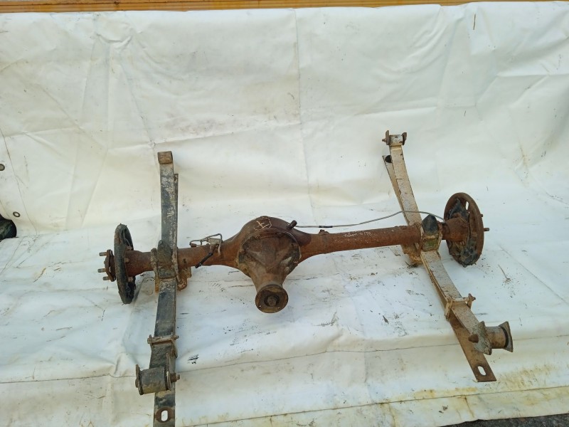 Recambio de diferencial trasero para suzuki santana 300 2.0 hdi referencia OEM IAM DT00885  