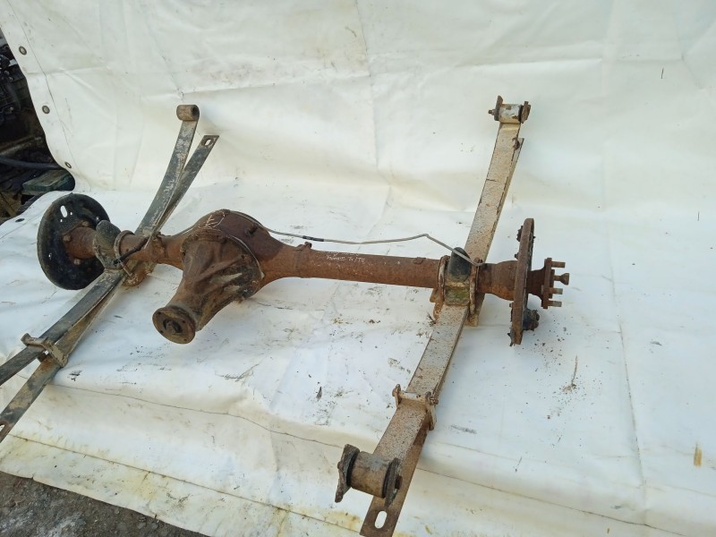 Recambio de diferencial trasero para suzuki santana 300 2.0 hdi referencia OEM IAM DT00885  