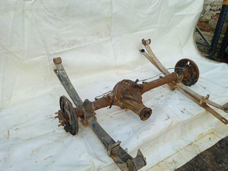 Recambio de diferencial trasero para suzuki santana 300 2.0 hdi referencia OEM IAM DT00885  