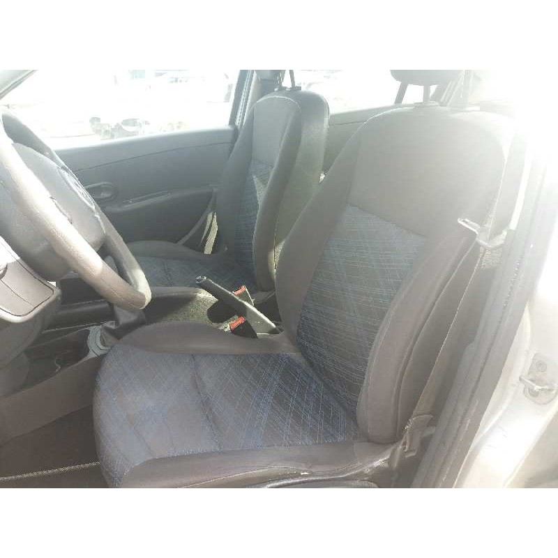 renault clio iii business   |   10.07 - 12.09 | 2007 - 2009 | 68 cv / 50 kw del año 2007