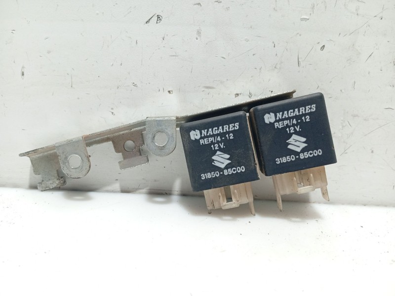 Recambio de rele para suzuki vitara (et) hdi (se 420hdi) referencia OEM IAM 3185085C00  