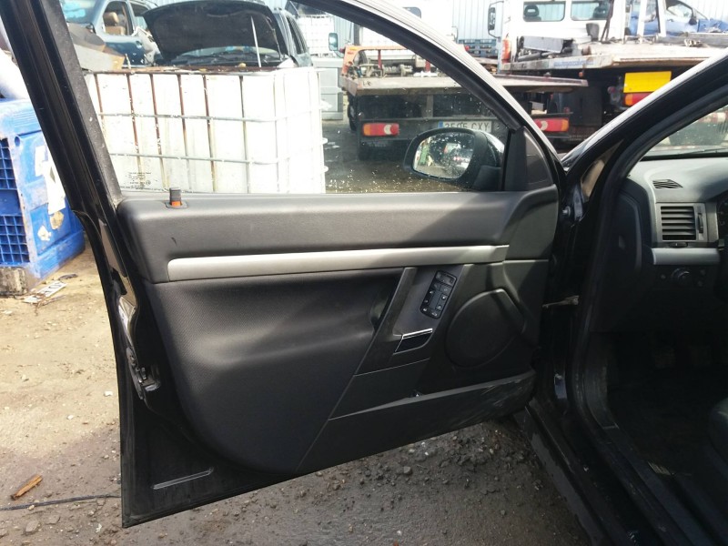 opel vectra c berlina 2.0 dti   |   0.02 - ... | 2002 | 101 cv / 74 kw del año 2002