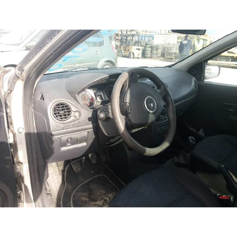 renault clio iii business   |   10.07 - 12.09 | 2007 - 2009 | 68 cv / 50 kw del año 2007