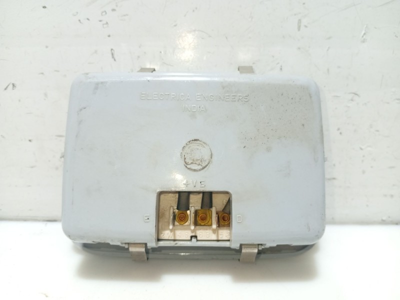 Recambio de luz interior para tata indica referencia OEM IAM 4707LI  