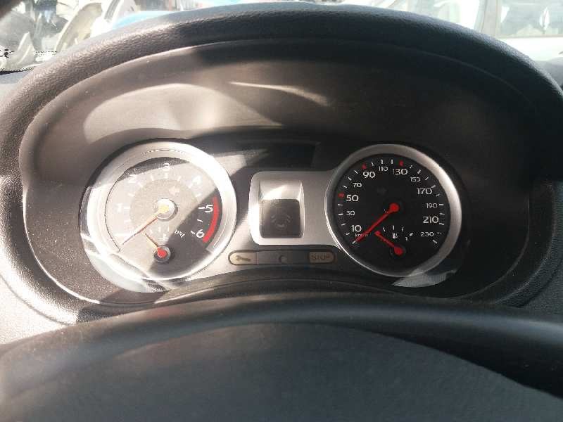 renault clio iii business   |   10.07 - 12.09 | 2007 - 2009 | 68 cv / 50 kw del año 2007