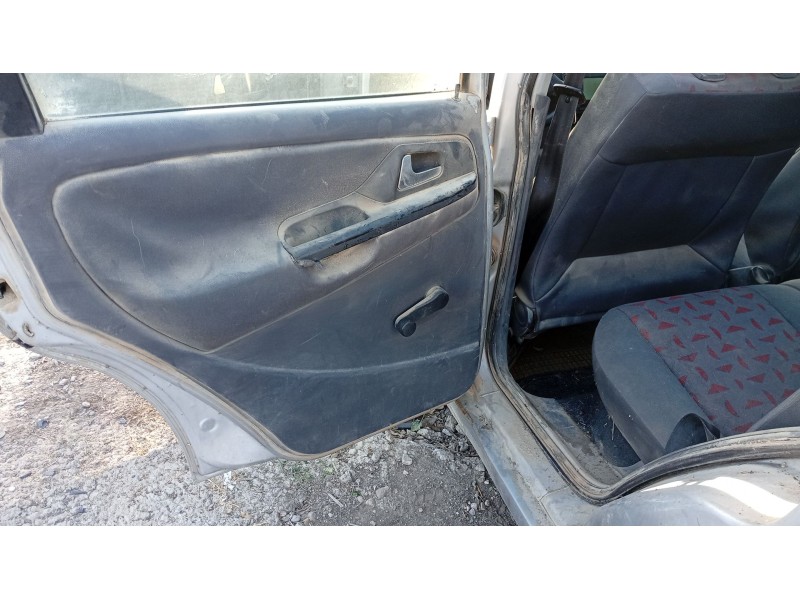 seat cordoba vario (6k5) del año 2000