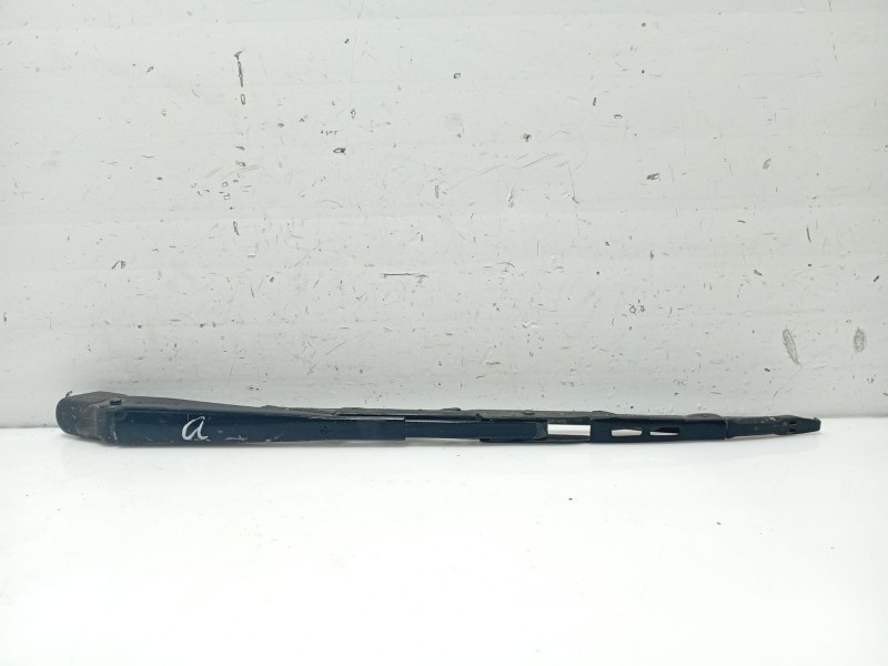 Recambio de brazo limpia trasero para tata indica referencia OEM IAM 4707BLT  